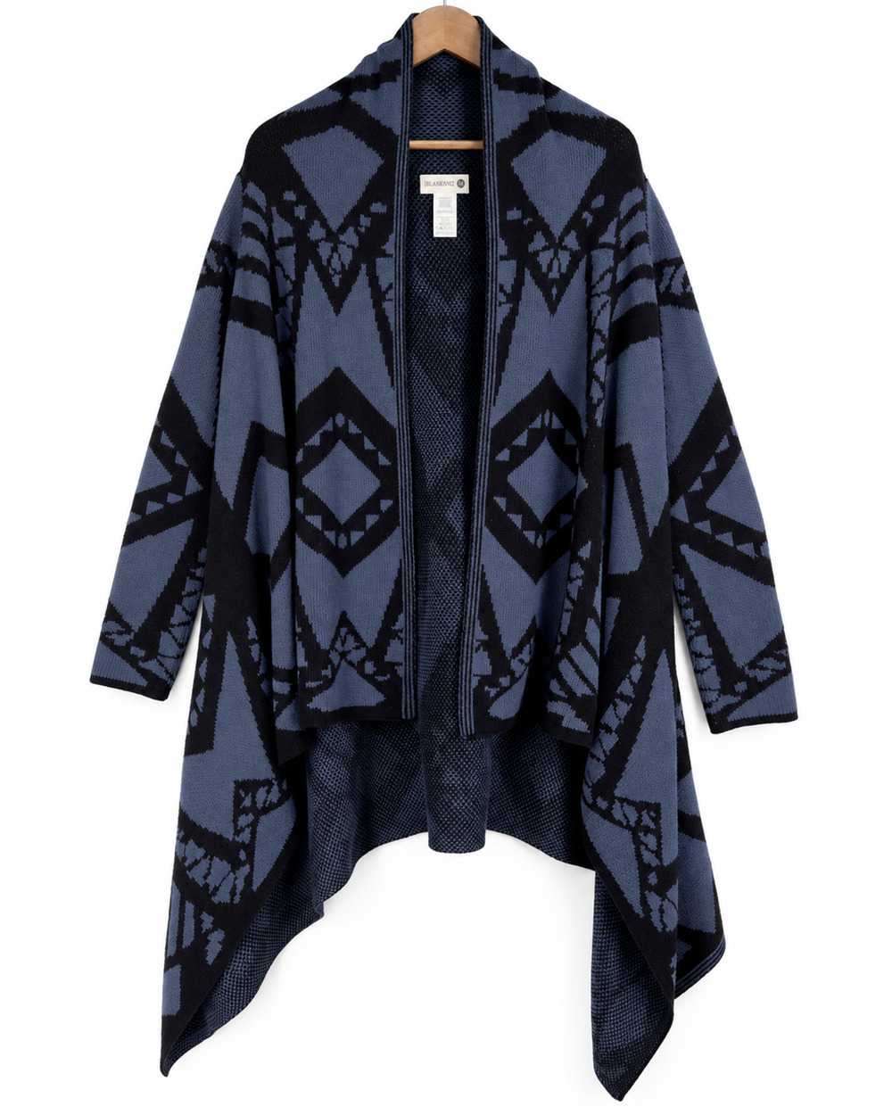 BLANK NYC Tapestry Chunky Cardigan Size Medium Aztec Cozy Cottagecore